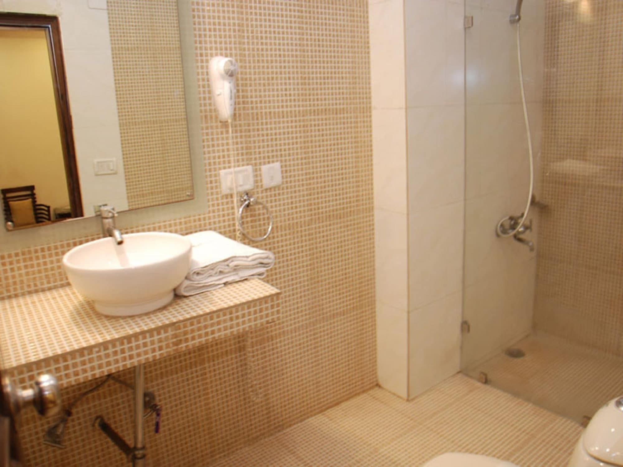 Hotel Emperor Palms New Delhi Eksteriør bilde
