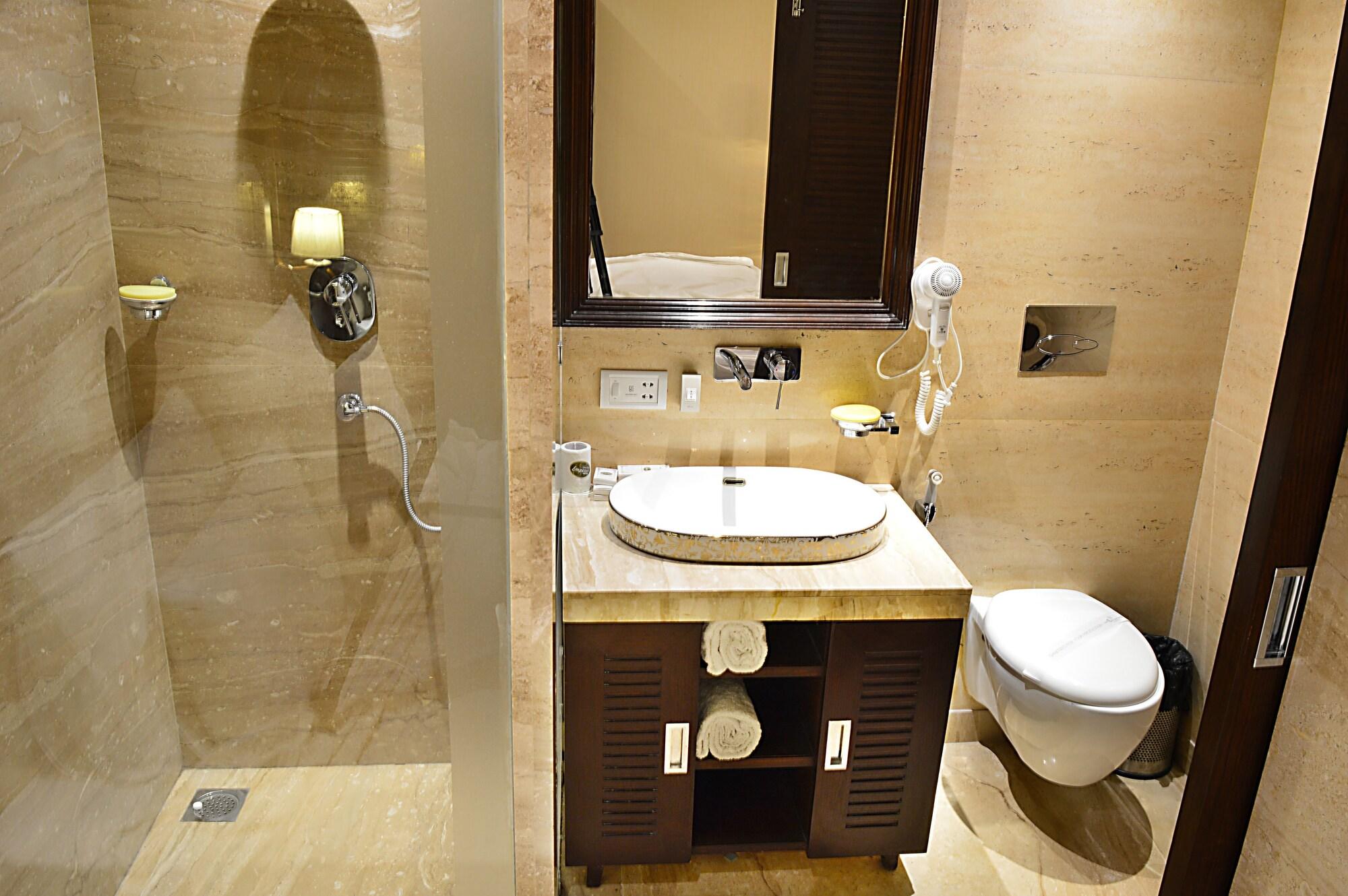 Hotel Emperor Palms New Delhi Eksteriør bilde