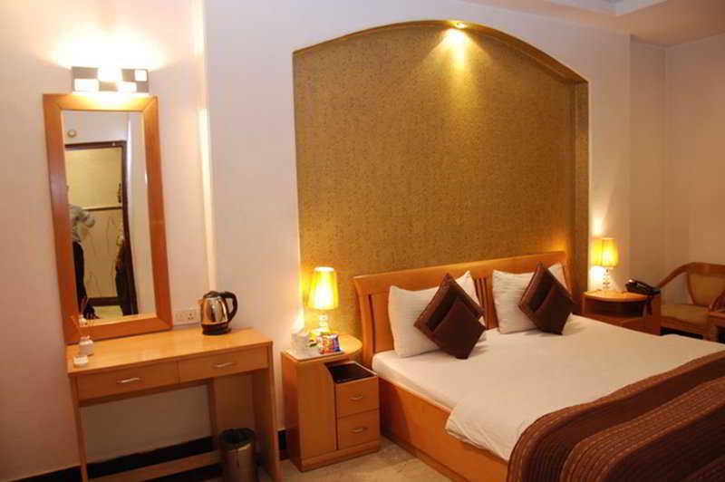 Hotel Emperor Palms New Delhi Eksteriør bilde