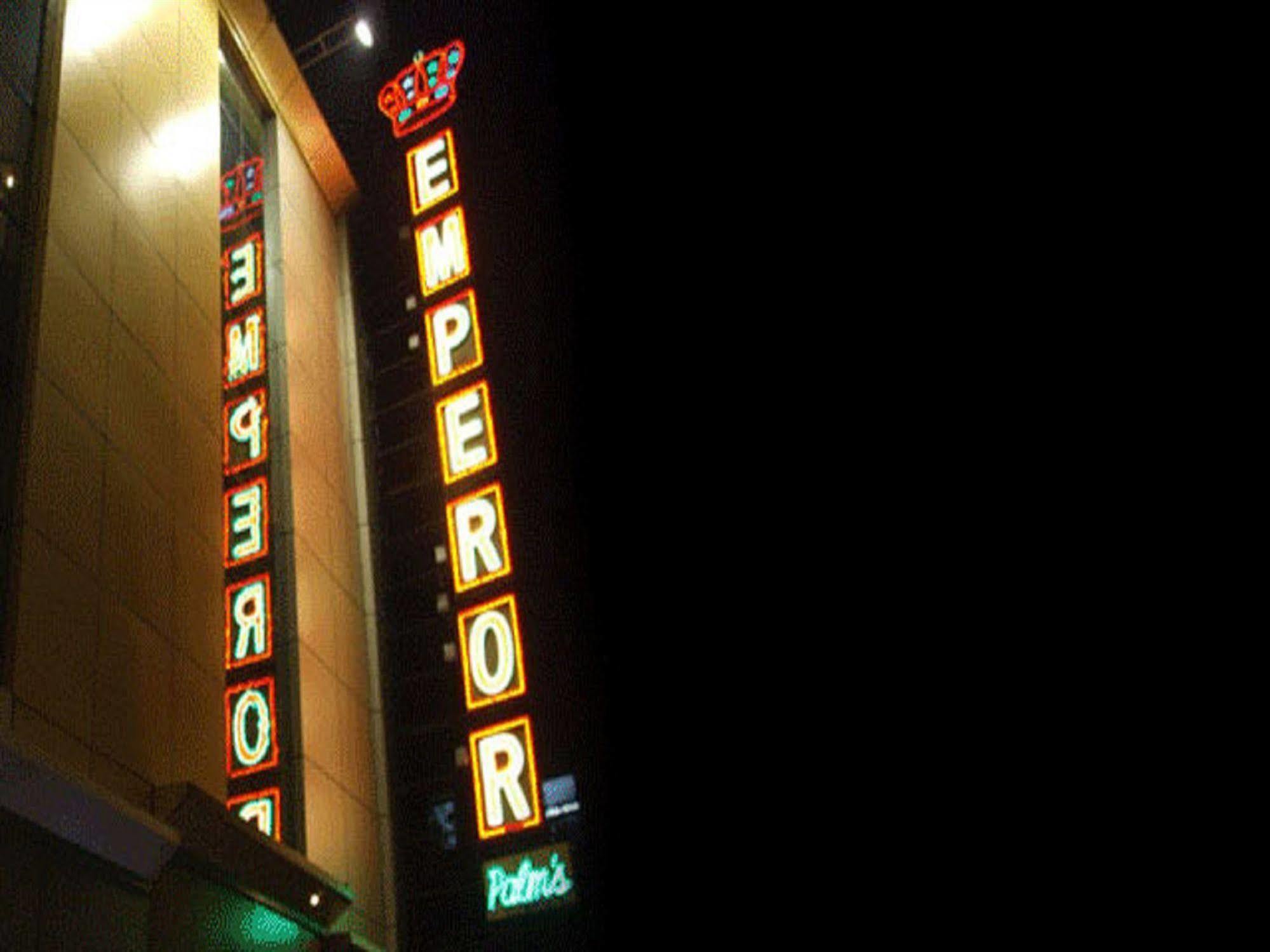 Hotel Emperor Palms New Delhi Eksteriør bilde